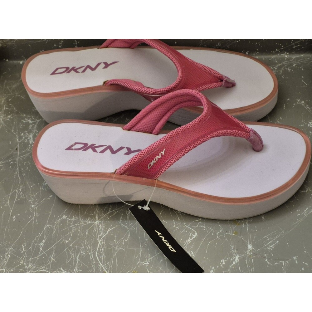 DKNY Women's Pink Thong Flip Flop Sandals,Size 8
